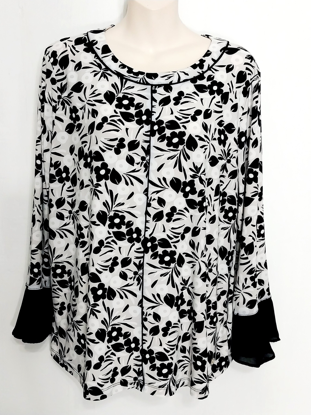 🔵BOGO FREE🔵 Anne Klein Top Floral Long Sleeve Sz L